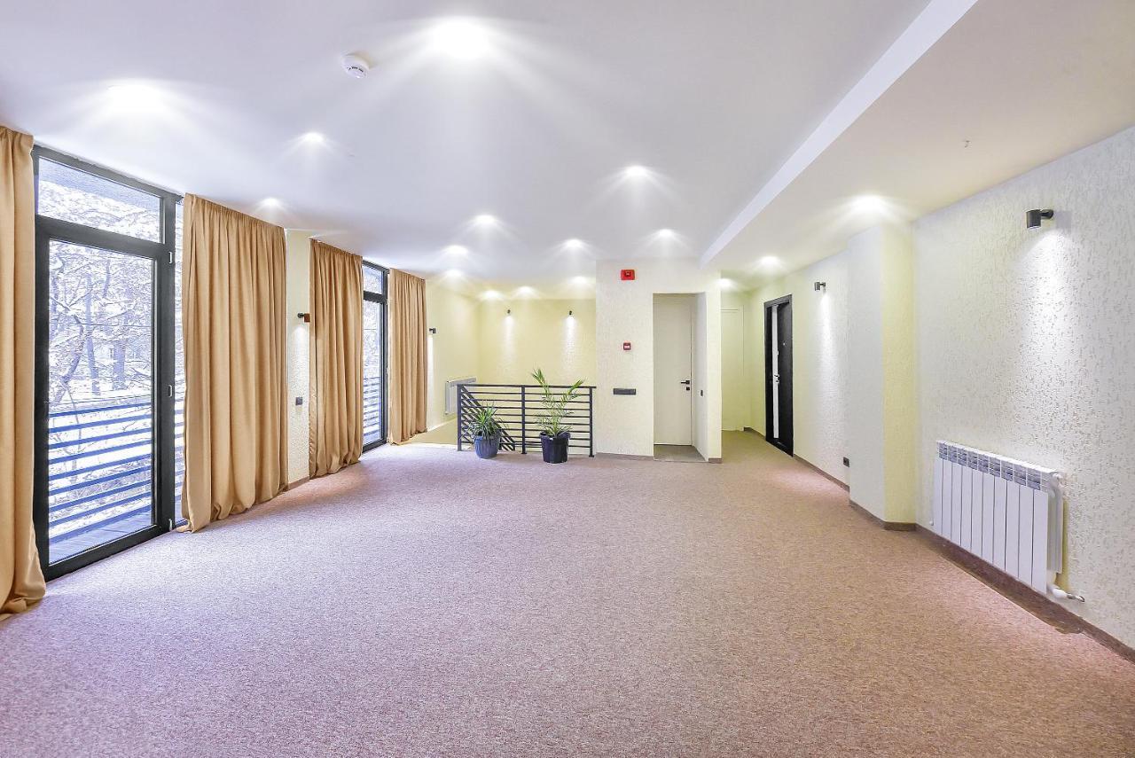 Lalo Hotel אבסטומני מראה חיצוני תמונה